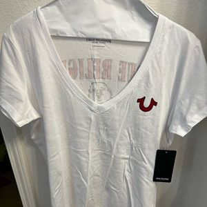 Womens true religion size xl shirts.